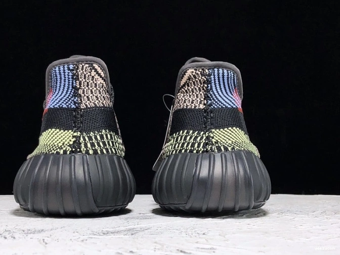 350 Adidas Yeezy FW5190 Boost V2 